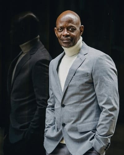 Ezra hakeem